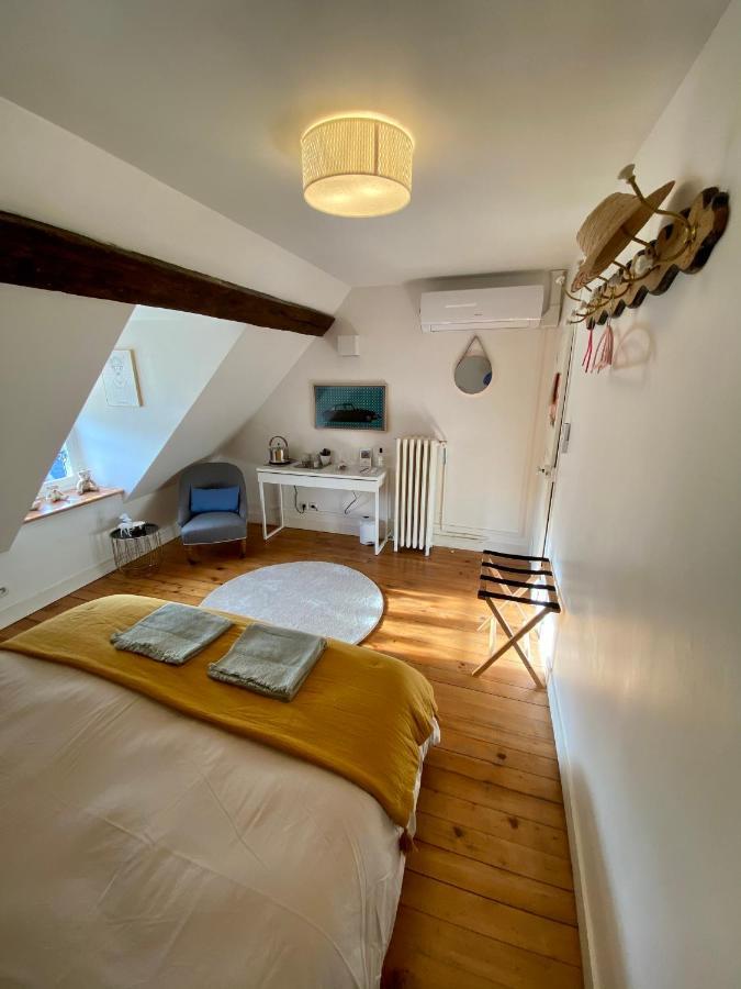 La Maison De Montaboulin Châteauroux Esterno foto