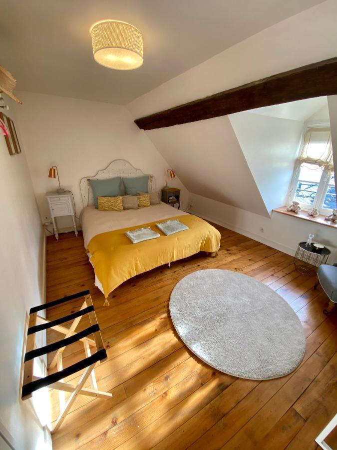 La Maison De Montaboulin Châteauroux Esterno foto