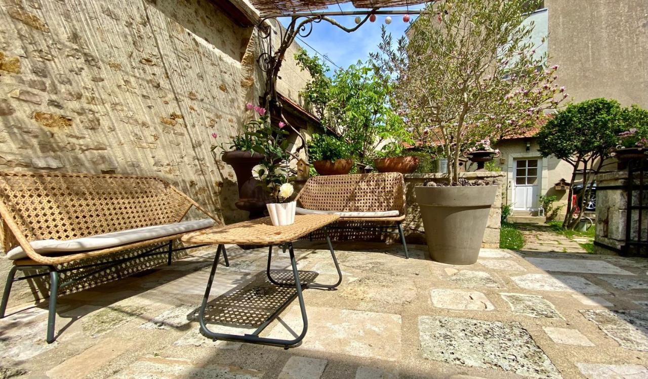 La Maison De Montaboulin Châteauroux Esterno foto